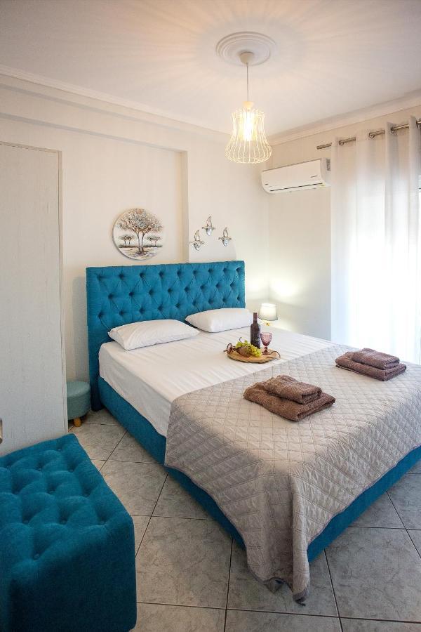 Holiday House Ioanna 2 - Loft เนอาเปรามอส ภายนอก รูปภาพ