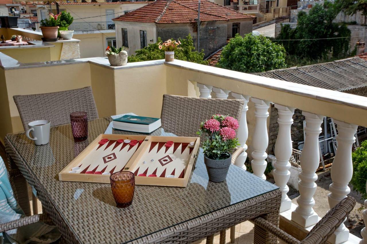 Holiday House Ioanna 2 - Loft เนอาเปรามอส ภายนอก รูปภาพ