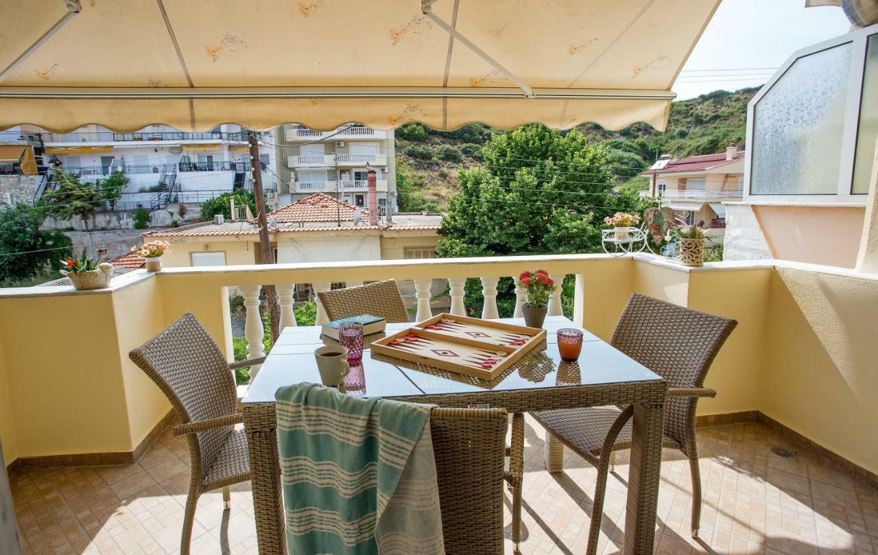 Holiday House Ioanna 2 - Loft เนอาเปรามอส ภายนอก รูปภาพ